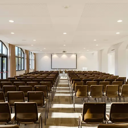 Sdivine Hotel, Congress & Spirituality 花地瑪